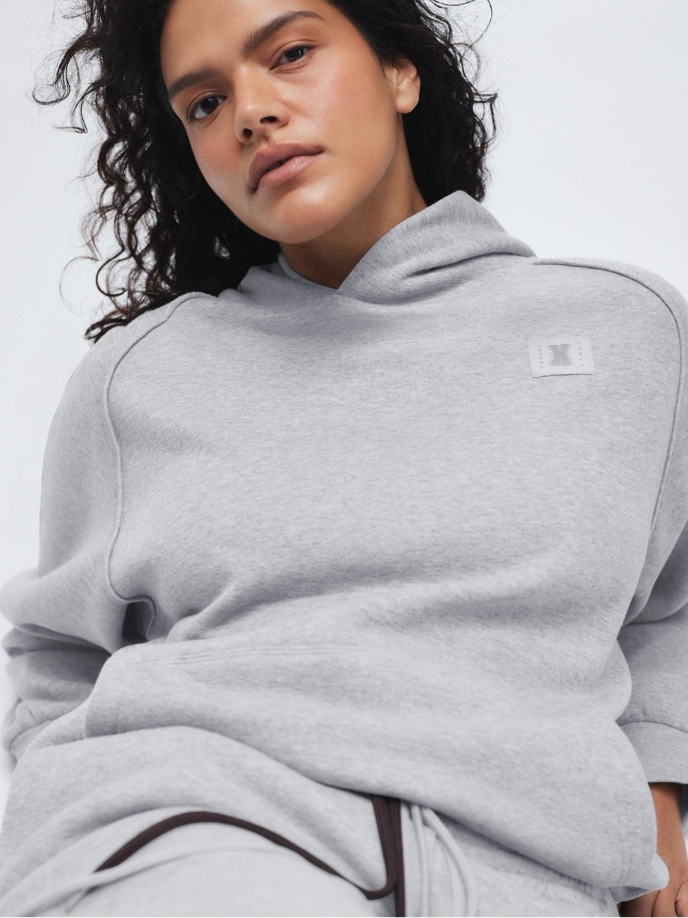 Savage X Fenty ESSENTIAL FLEECE RAGLAN HOODIE